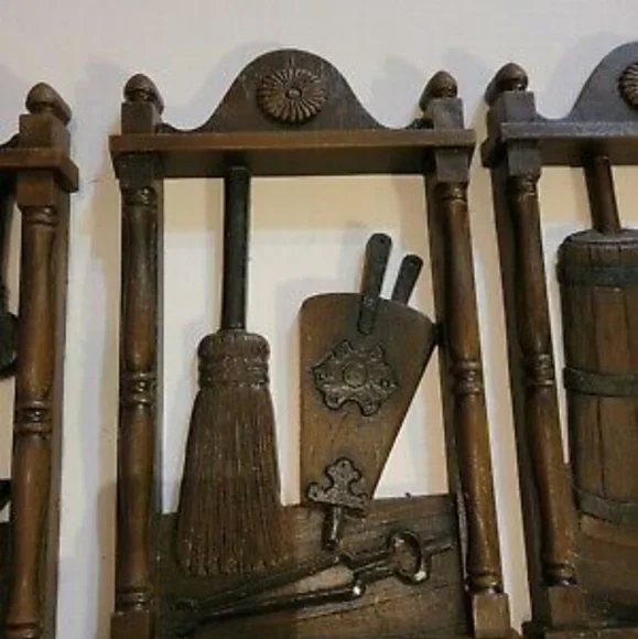 Mid-century Modern vintage wall decor - Picture 7 of 16